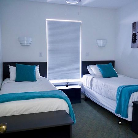 Enchanting Escape 3 Bedroom Minutes From Disney! Kissimmee Exteriör bild